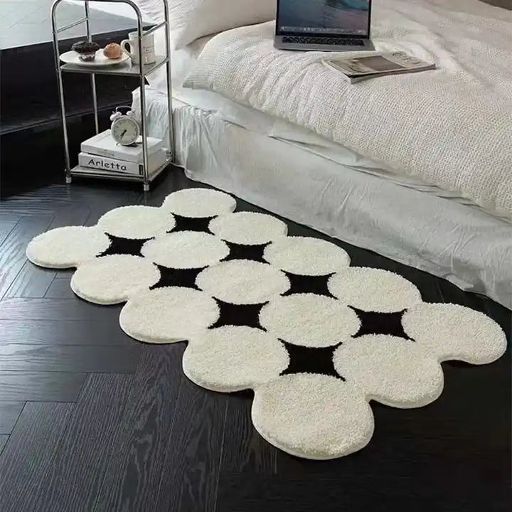 Black & White Tuft Rug